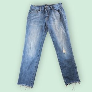 GAP Best Girlfriend jeans in size 27